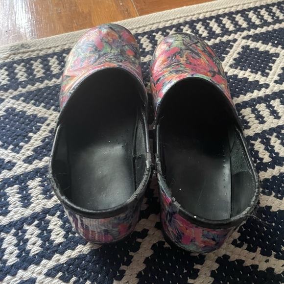 Dansko clogs - Picture 3 of 4